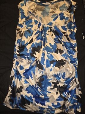 New York & Company White Top with Blue Floral Print